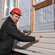 Best Attic Cleanout  in Eldridge, IA